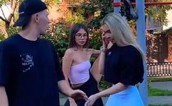 迈开腿让我吃你小草莓